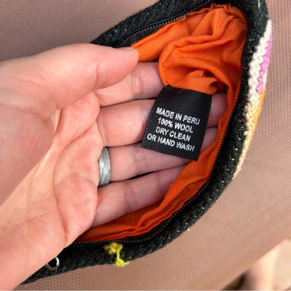 Jenny Krauss Fair Trade Embroidered Zipper Pouch Bird and Flower on Black - Picture 5 of 5